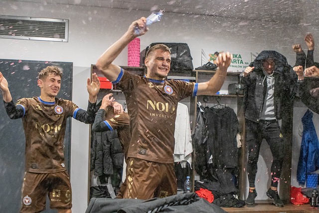 影响力和潜 影响力和潜